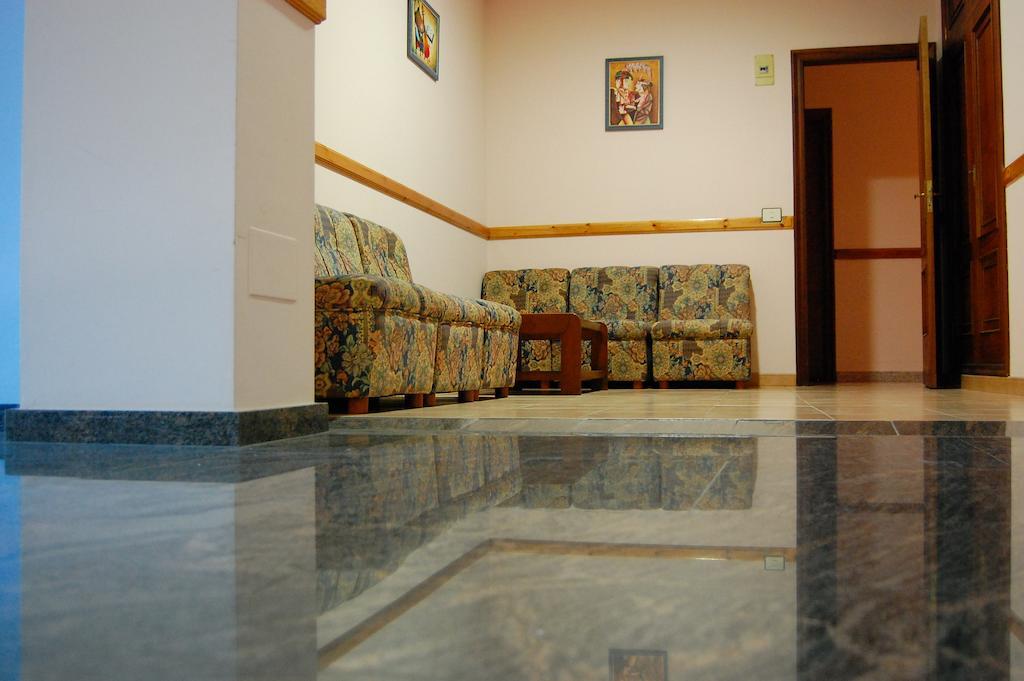 Hotel Galaico Санксенсо Екстериор снимка