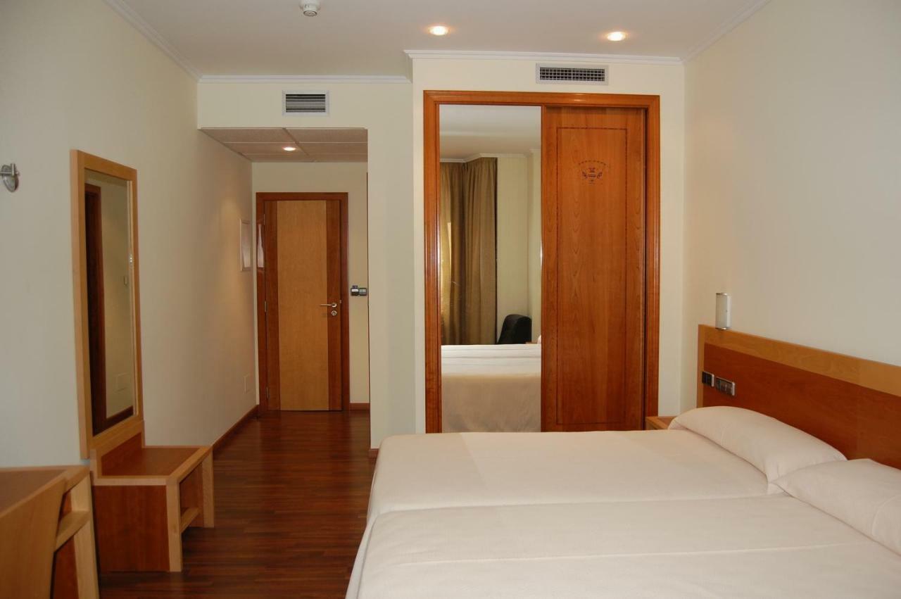 Hotel Galaico Санксенсо Стая снимка